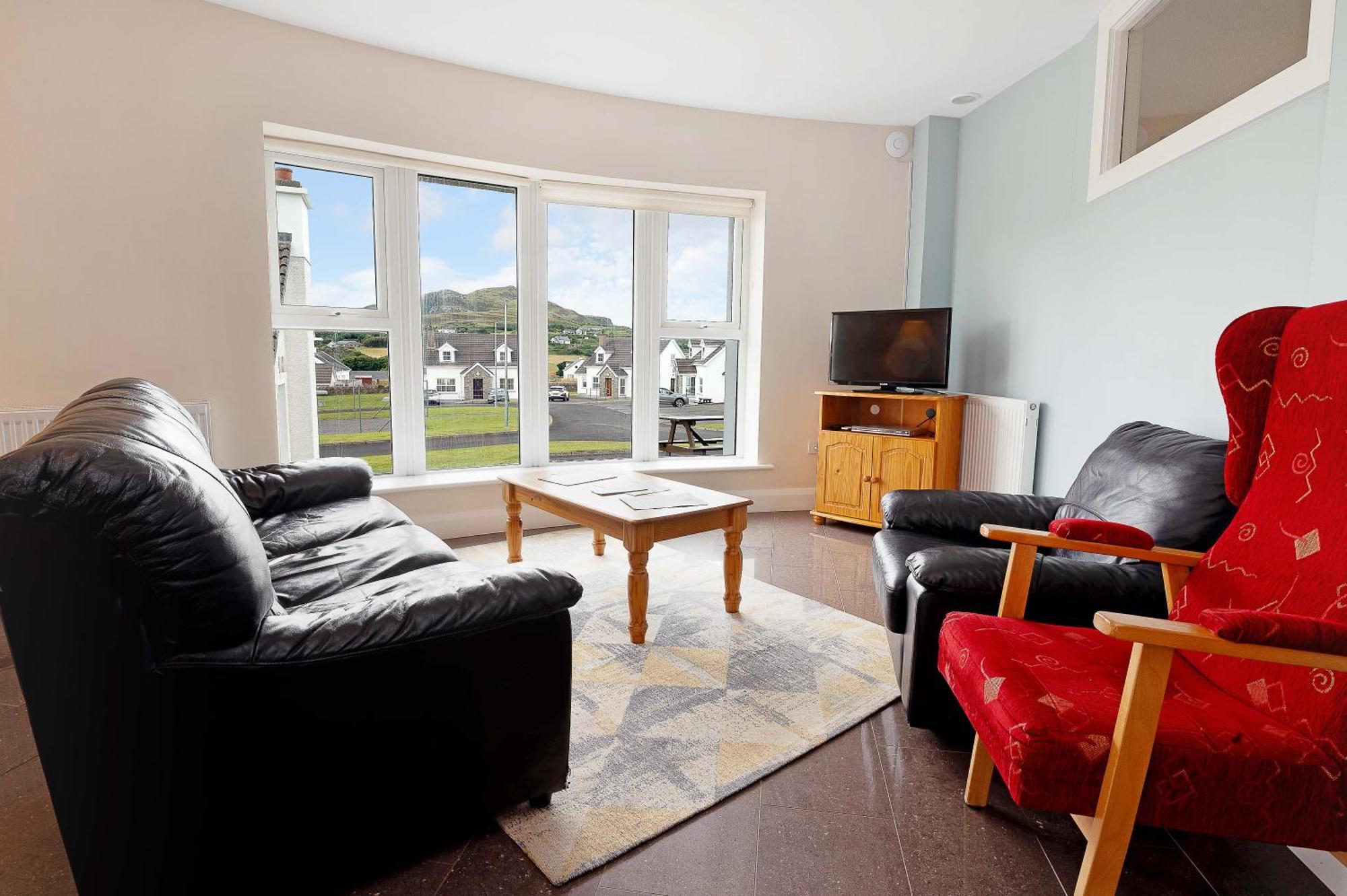 Downings Coastguard Cottages - Type B-E Bagian luar foto